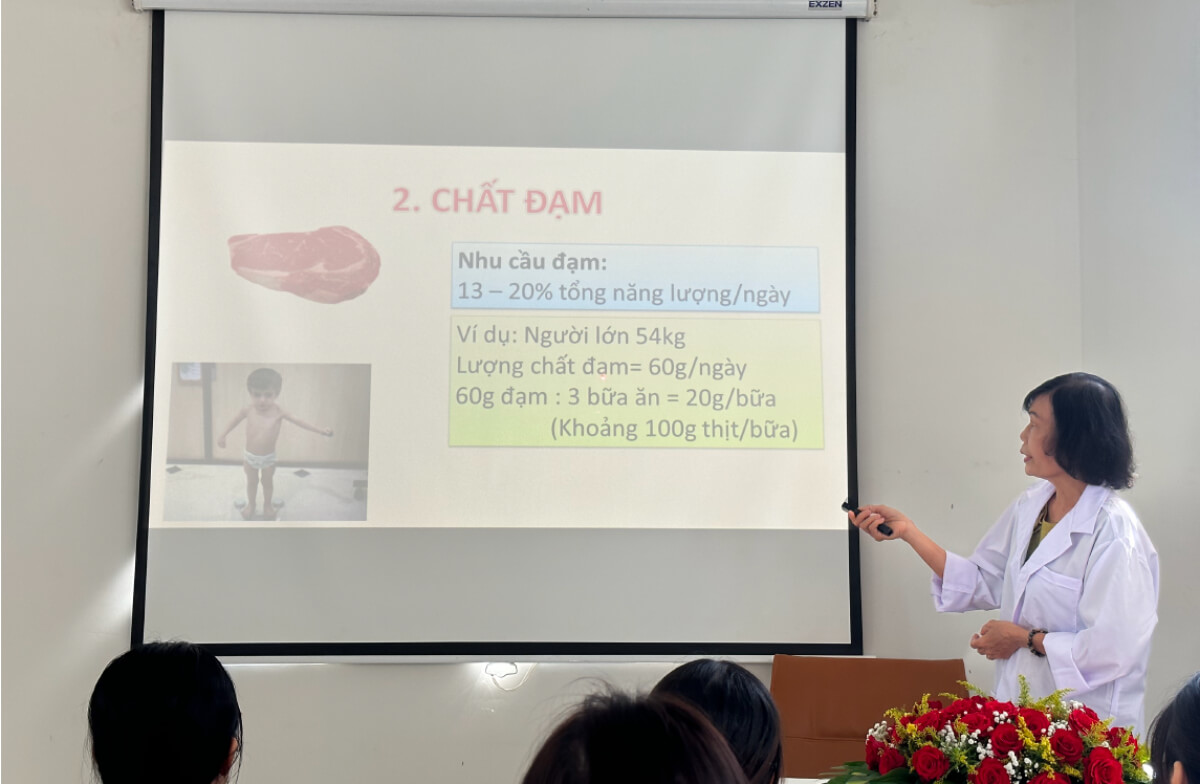 Bác sĩ Lê Kim Huệ đã có những chia sẻ sâu sắc về chủ đề Dinh dưỡng & Sức khỏe 