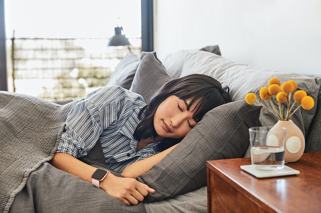 lạc quan và ngủ đủ giấc để tăng cường sức khỏe