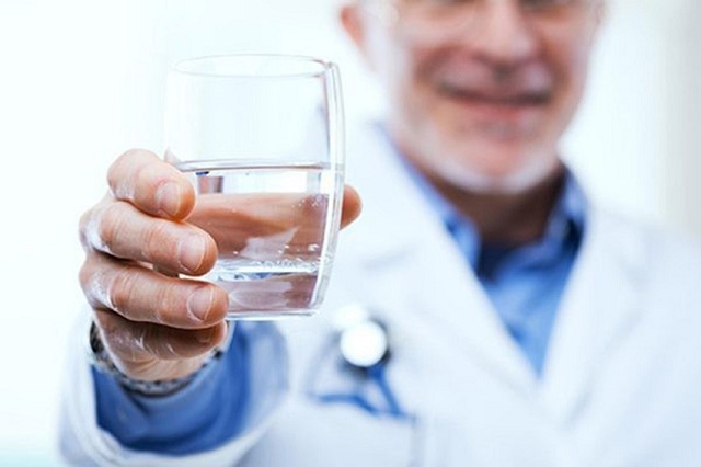 Nước ion kiềm được các chuyên gia bác sĩ trên toàn thế giới khuyên dùng